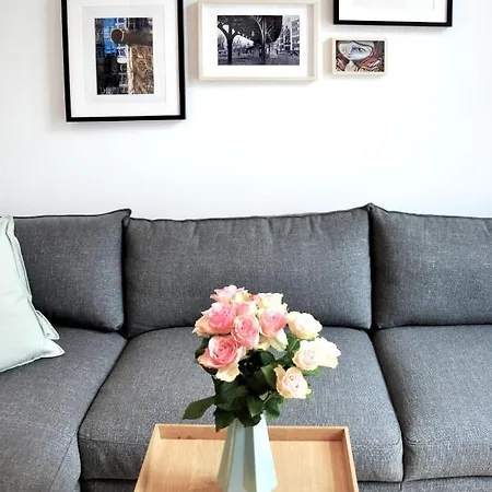 Stylish New Cube Loft Ii By Berlin-wall-apartments