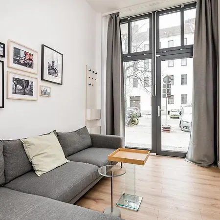 Stylish New Cube Loft Ii By Berlin-wall-apartments Apartment