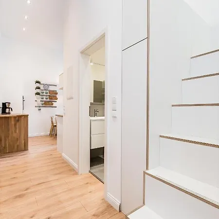 Stylish New Cube Loft Ii By Berlin-wall-apartments Daire Berlin