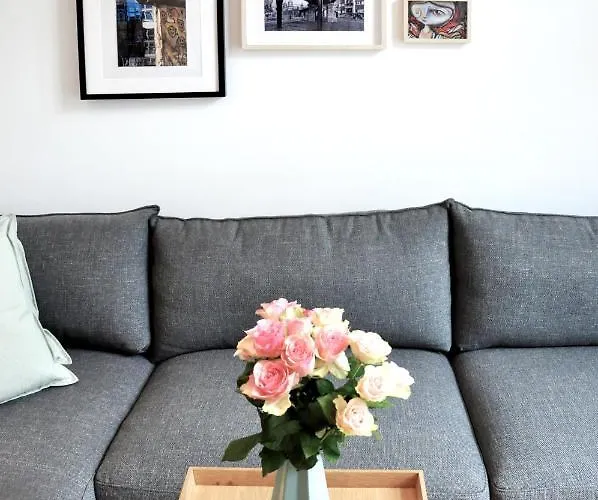 Stylish New Cube Loft Ii By Berlin-wall-apartments