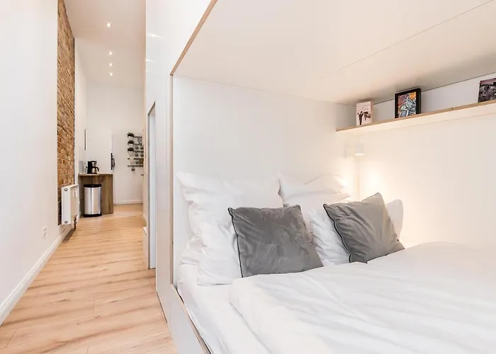 Stylish New Cube Loft Ii By Berlin-wall-apartments *