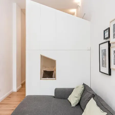 Stylish New Cube Loft Ii By Berlin-wall-apartments Daire