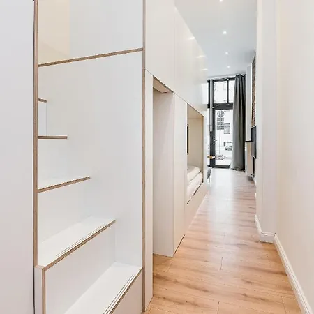 Stylish New Cube Loft Ii By Berlin-wall-apartments * Берлин