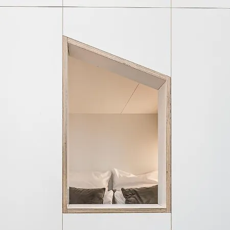 Апартаменты Stylish New Cube Loft Ii By Berlin-wall-apartments