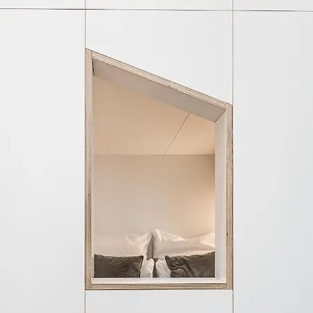 Daire Stylish New Cube Loft Ii By Berlin-wall-apartments